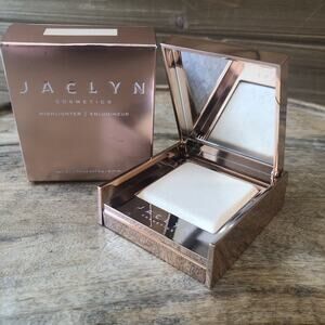 Jaclyn Cosmetics Accent Light SPARKS Highlighter NEW 0.17 oz NEW IN BOX
